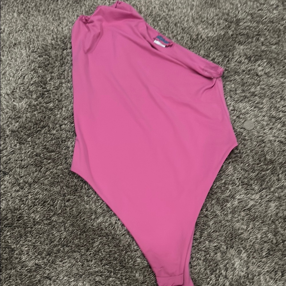 Edikted Pink One Shoulder Bodysuit (never worn)